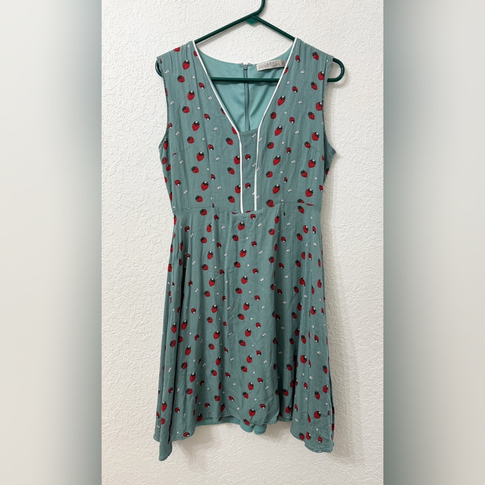 Modcloth Sugarhill Strawberry Dress - 6